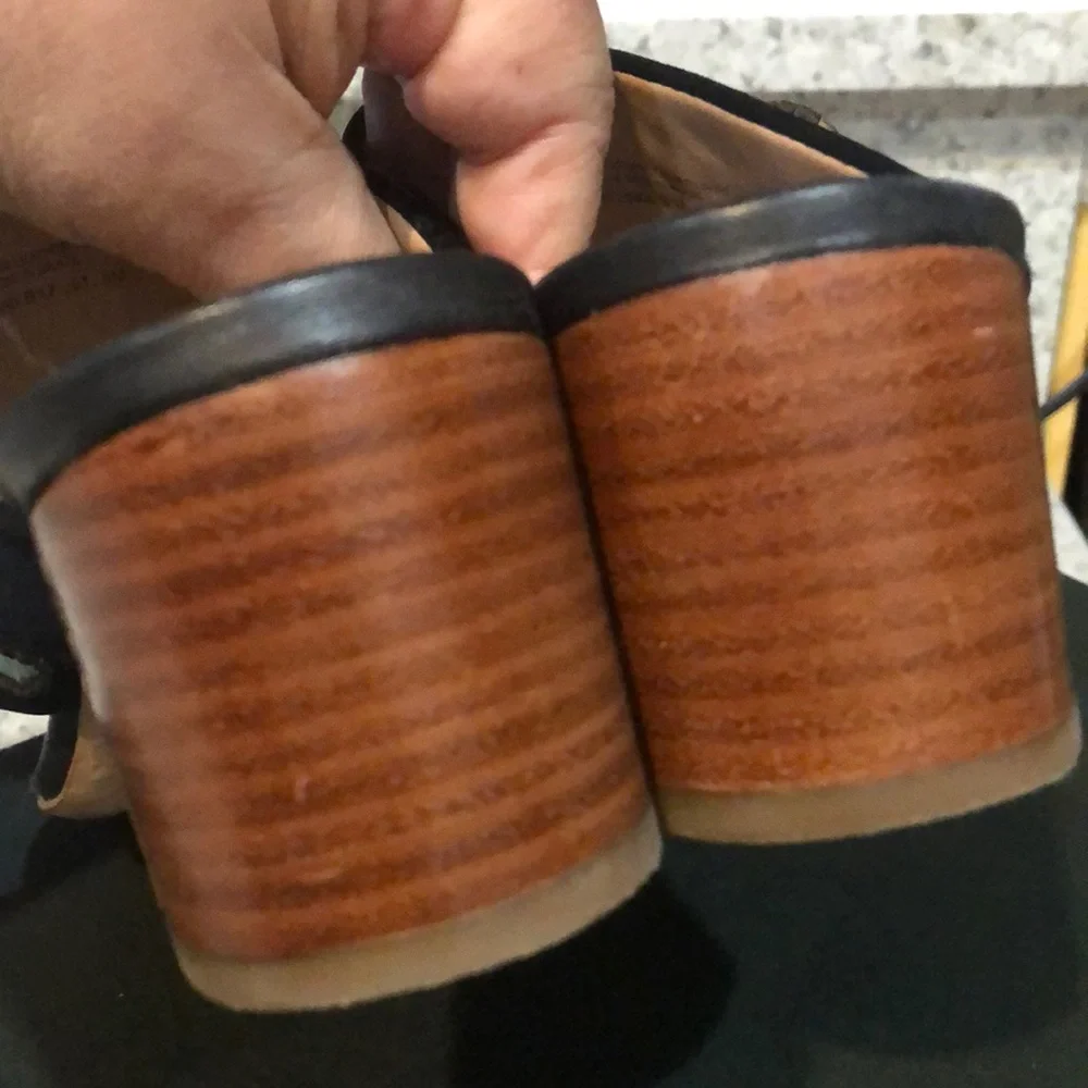 Tory Burch Estella Satin Bejeweled Pearl Block Sandal Sz 5 - Picture 10 of 16